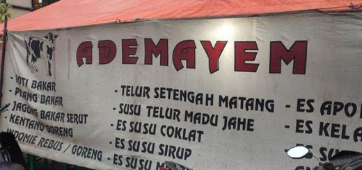 Sebuah warung tenda kaki lima Semarang di viralkan karena di anggap menjual menu indomie dengan harga yang selangit