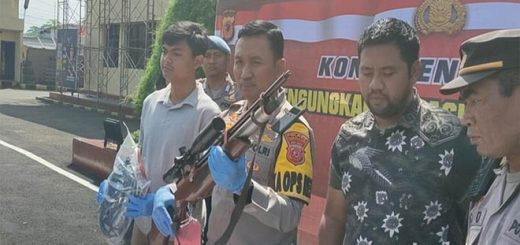 Di duga terinspirasi dari game perang Ag 17 tahun tembak mati pacarnyaag 17 tahun remaja di Kabupaten Cianjur Jawa Barat